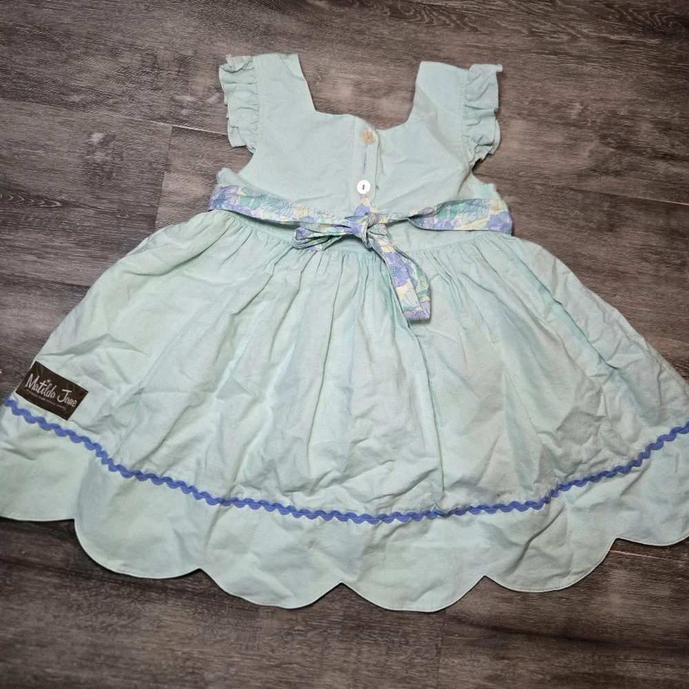 Matilda Jane Fantasy Folk Mint Green Dress with Scalloped Hem.‎ Size 4.